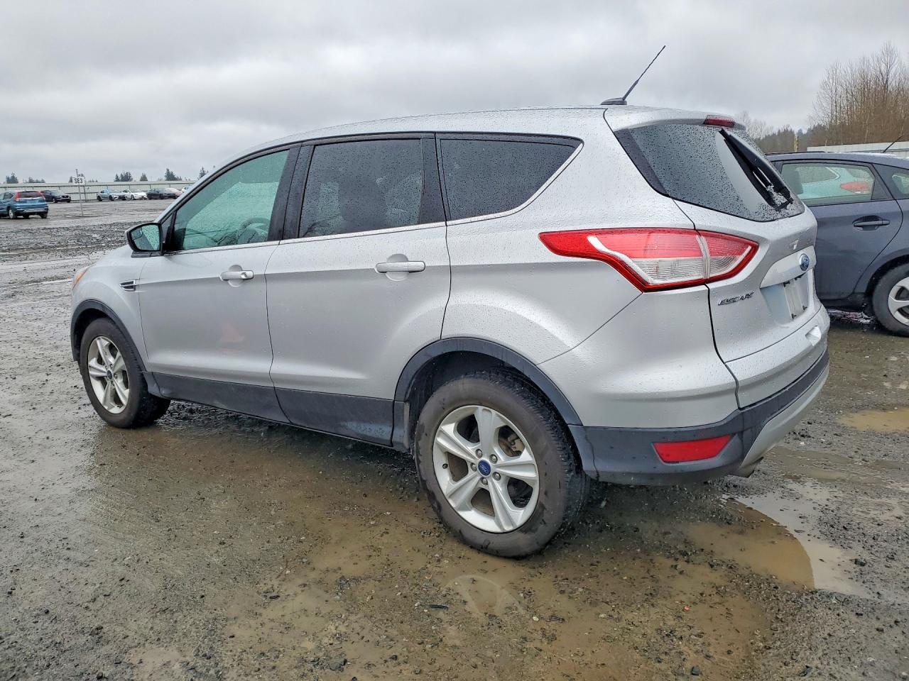 2015 Ford Escape Se - Image 2