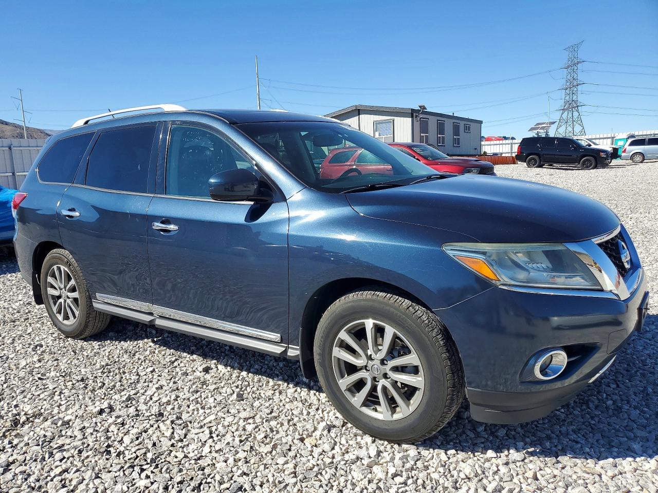 2013 Nissan Pathfinder S - Фото 4