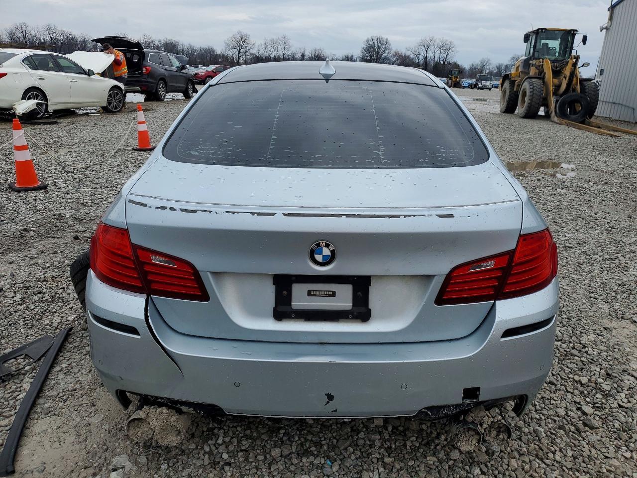 2016 BMW M5 - Фото 6