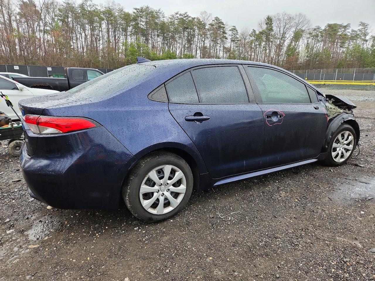 2020 Toyota Corolla Le - Фото 3