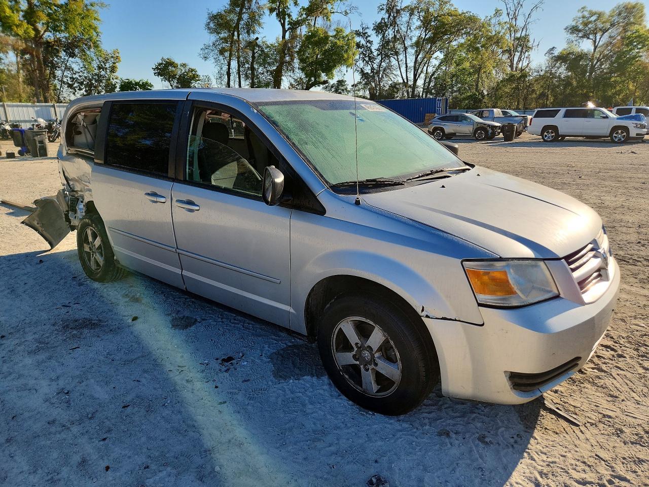2010 Dodge Grand Caravan Se - Фото 4