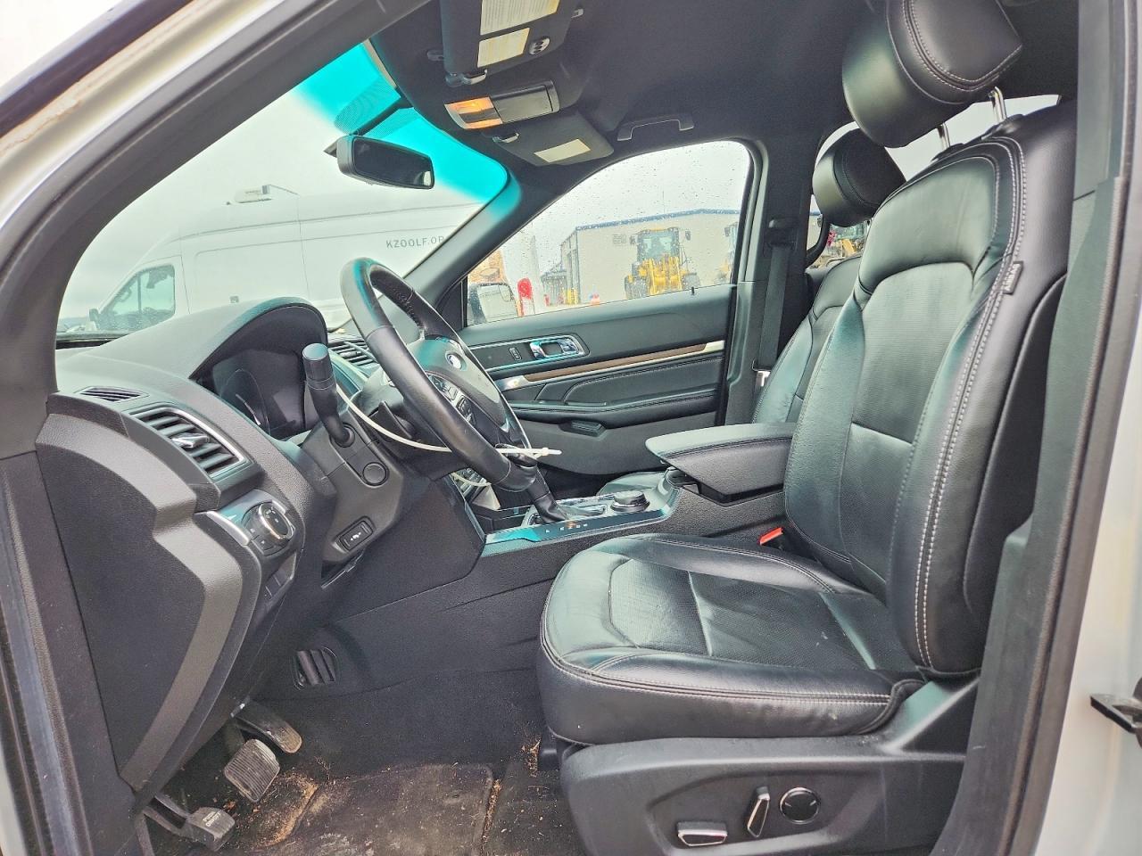 2016 Ford Explorer Limited - Image 7