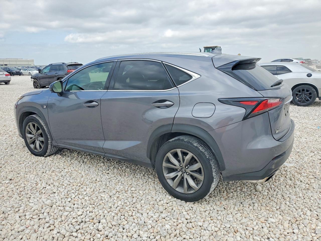 2016 Lexus Nx 200T F Sport - Image 2