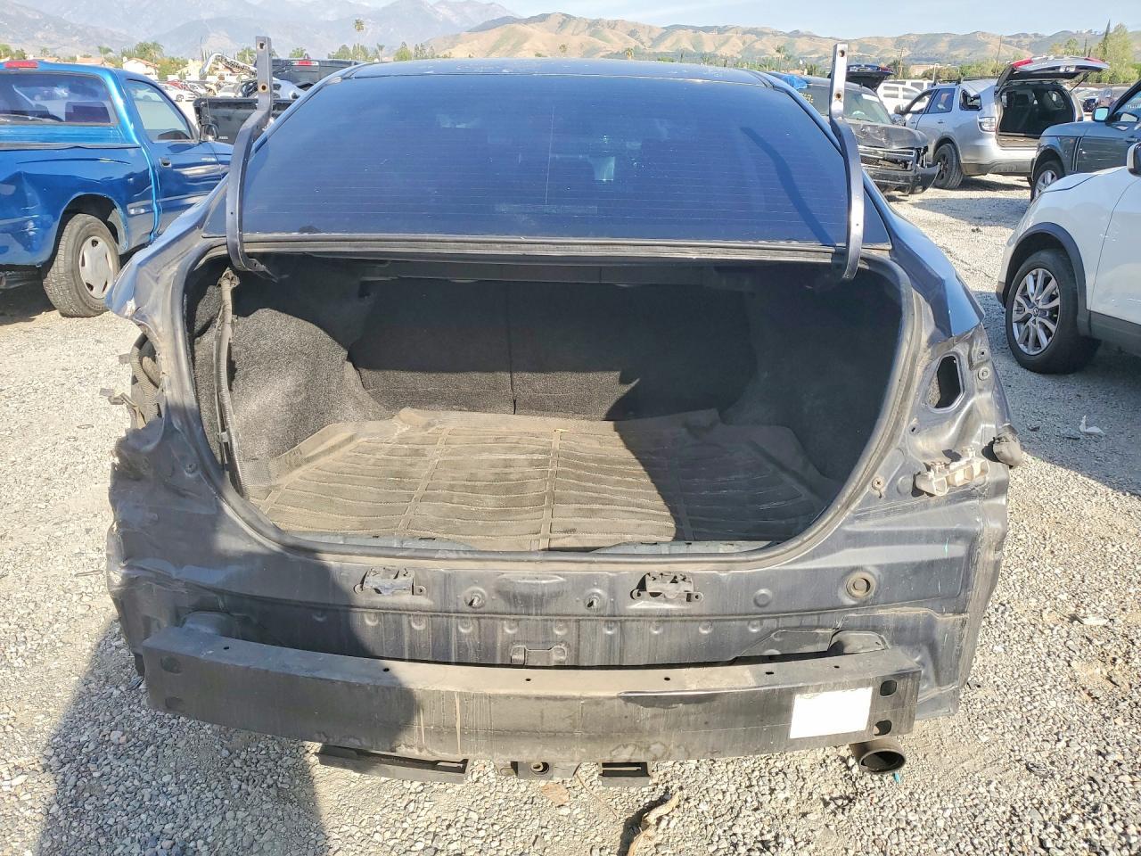 2015 Toyota Corolla S - Фото 6