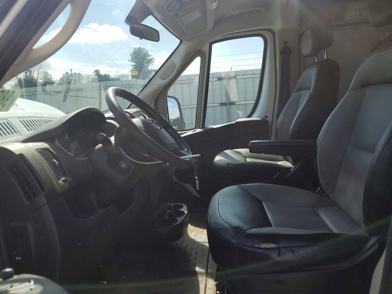 2021 Ram Promaster 1500 Delivery Van - Фото 7
