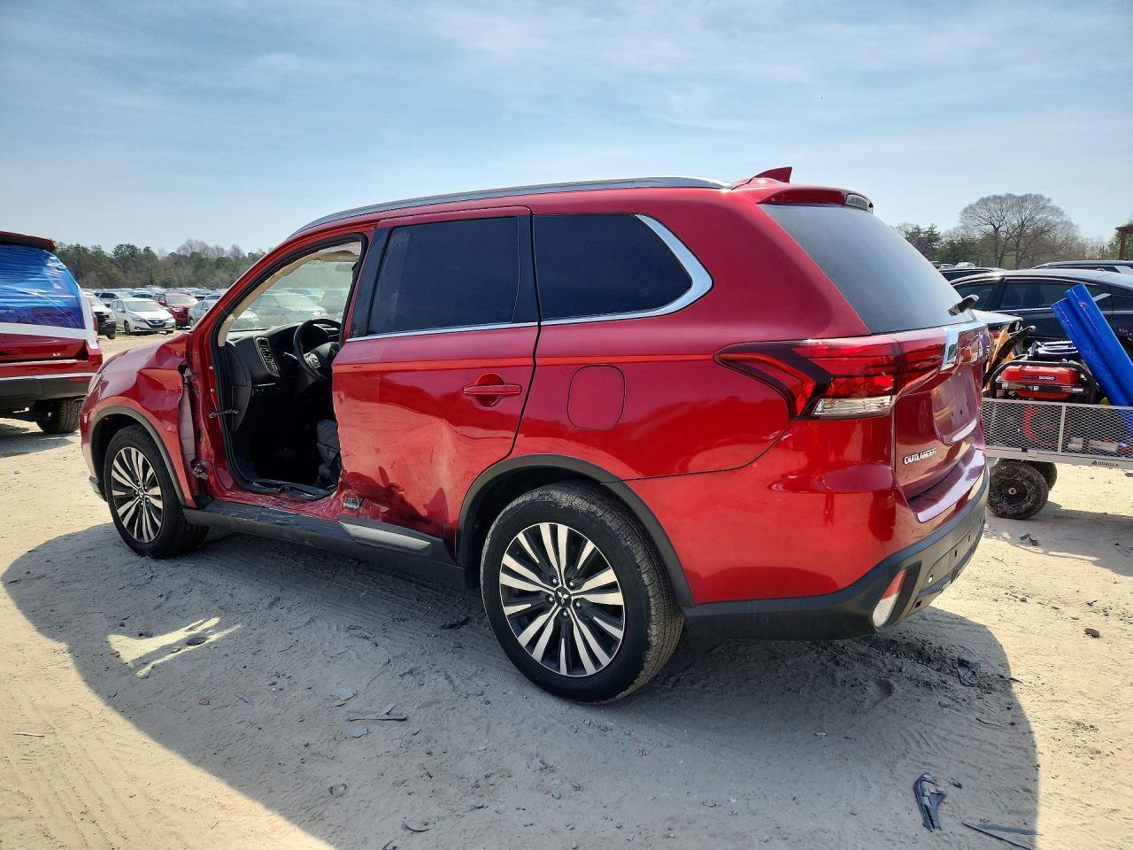 2020 Mitsubishi Outlander Se - Image 2