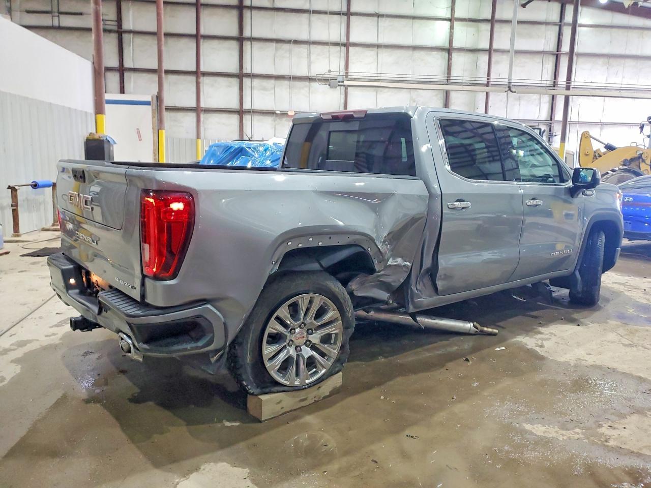 2024 GMC Sierra K1500 Denali - Фото 3