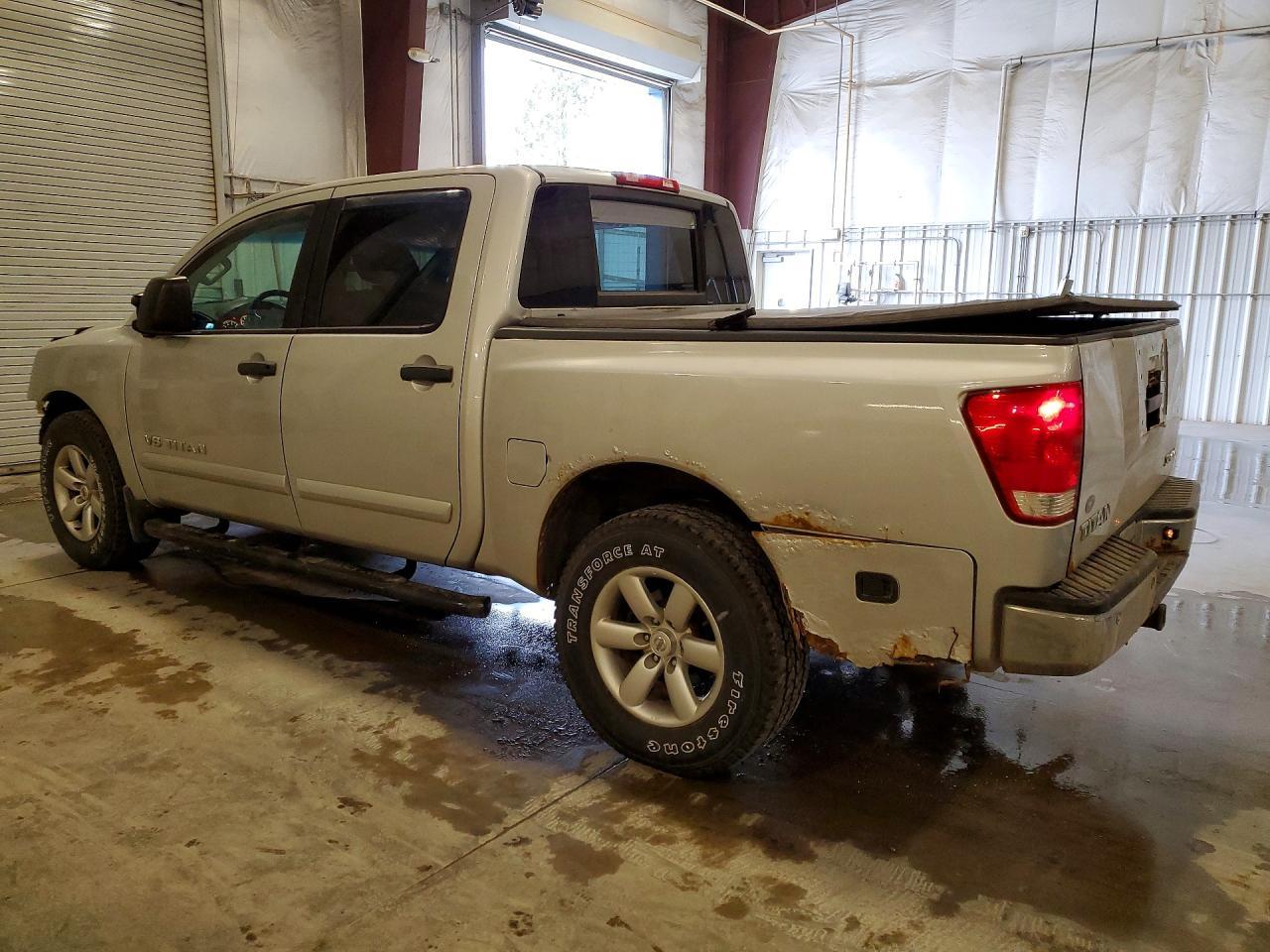 2012 Nissan Titan Sv - Фото 2
