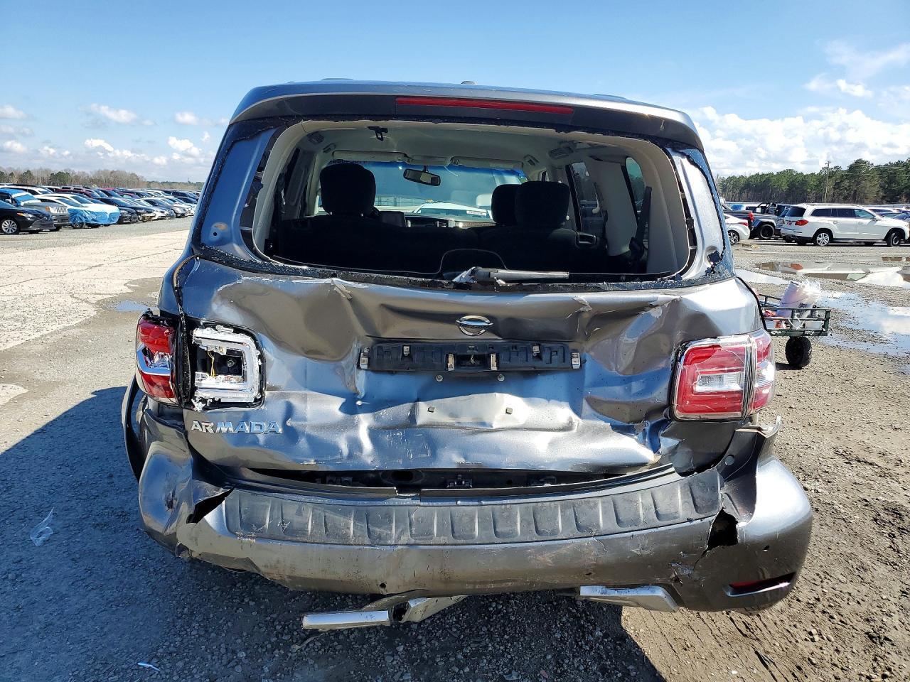 2018 Nissan Armada Sv - Фото 6