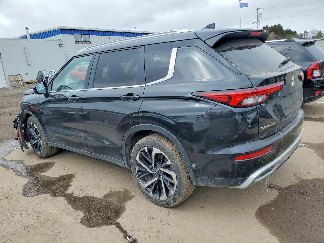 2024 Mitsubishi Outlander Se - Фото 2