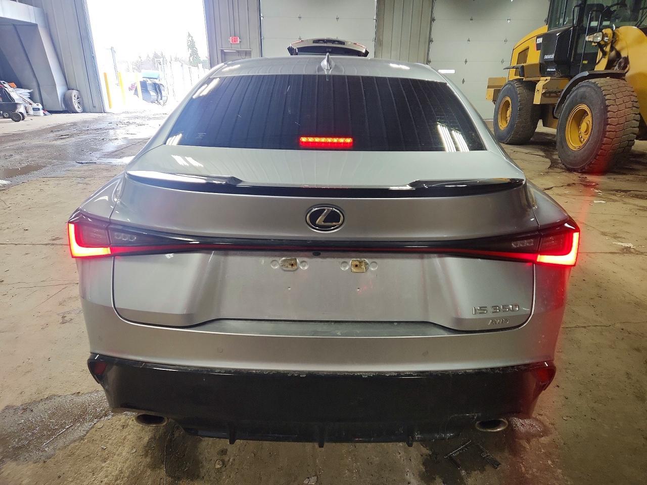 2022 Lexus Is 350 F Sport - Image 6