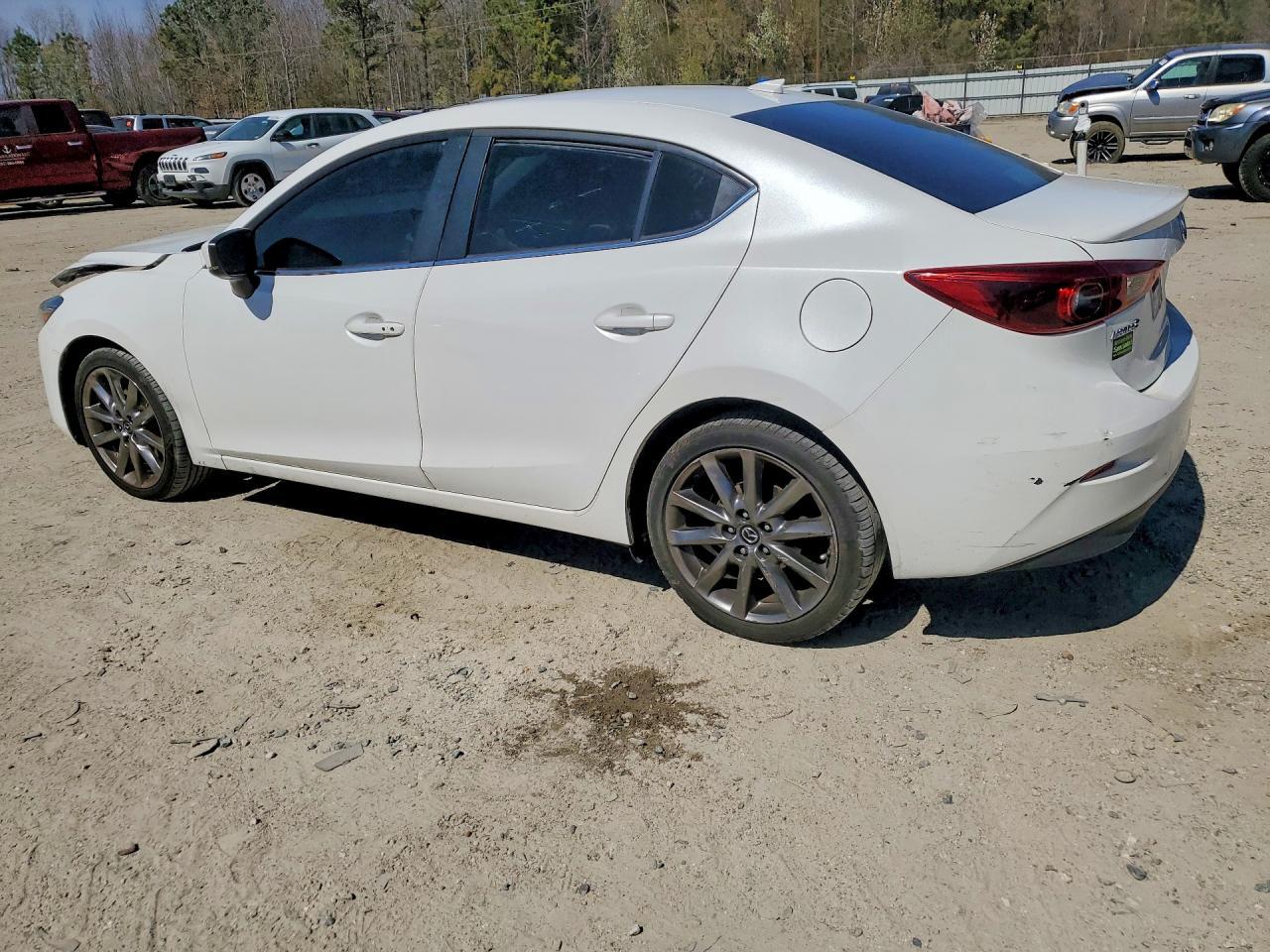 2018 Mazda 3 Grand Touring - Image 2