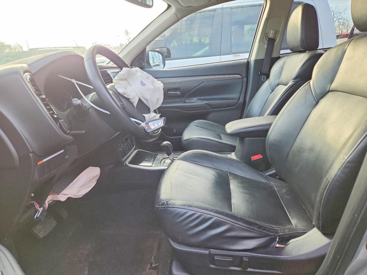 2019 Mitsubishi Outlander Se - Фото 7