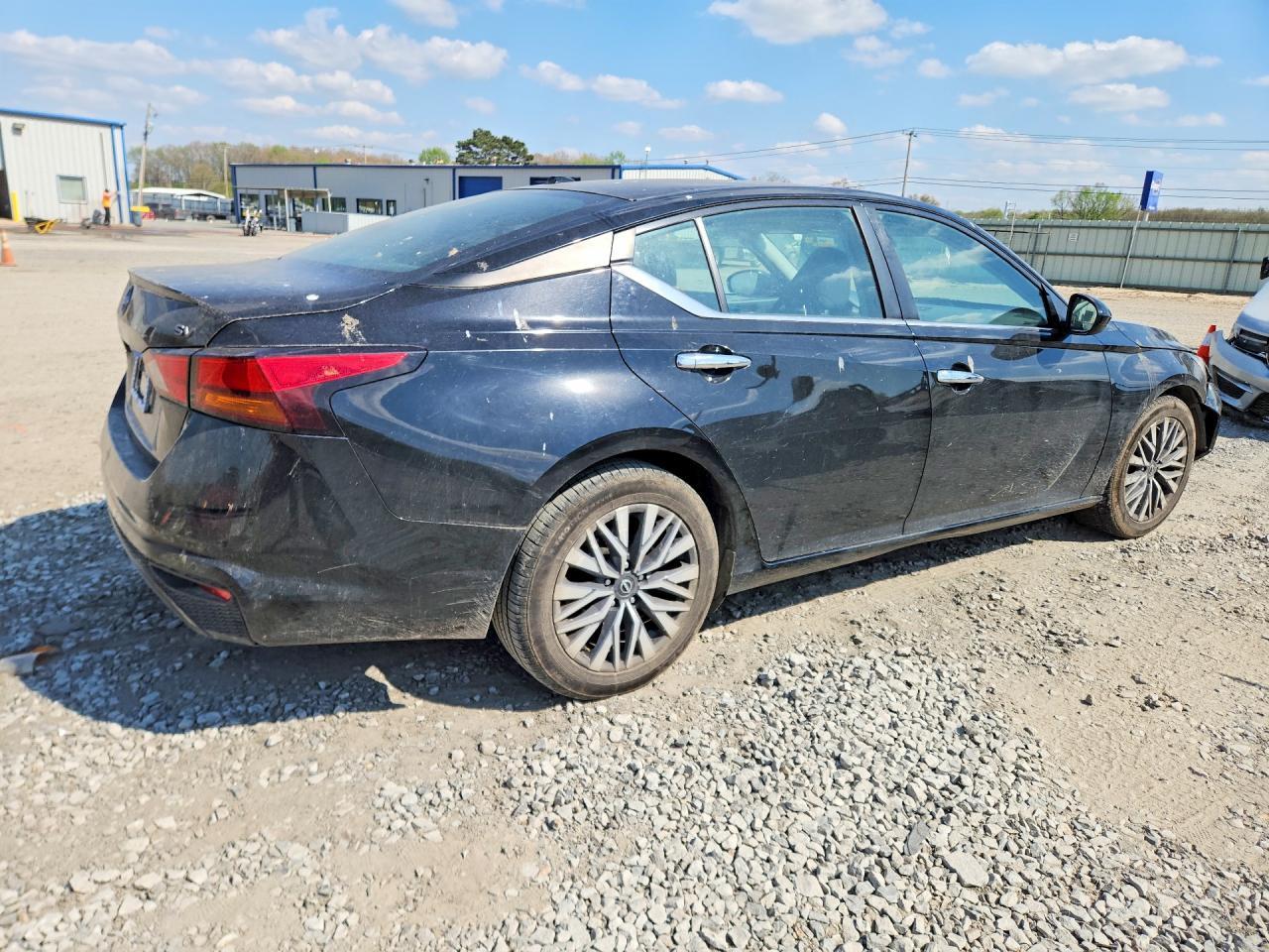 2023 Nissan Altima 2.5 Sv - Фото 3