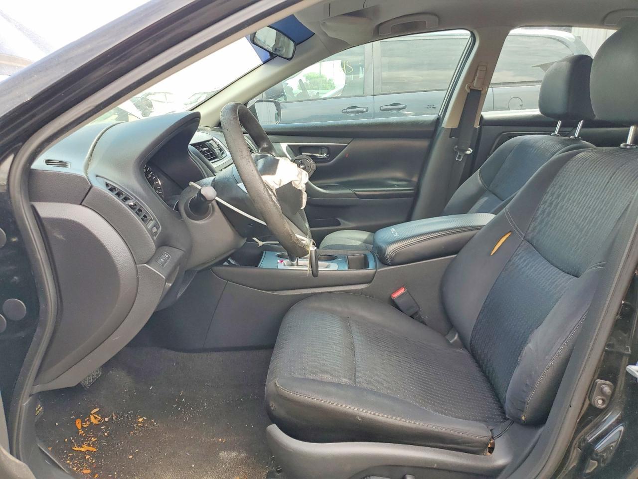 2016 Nissan Altima 2.5 S - Image 7