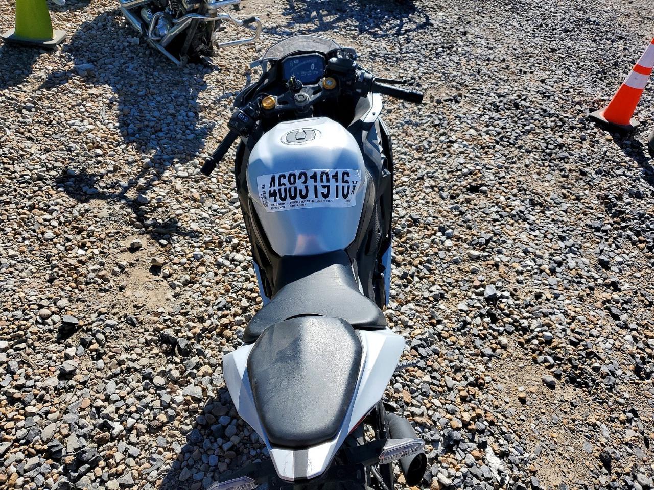 2025 Kawasaki Zx400 S - Фото 6