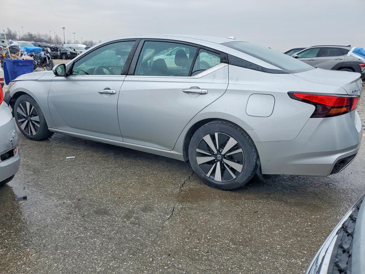 2021 Nissan Altima Sv - Фото 2