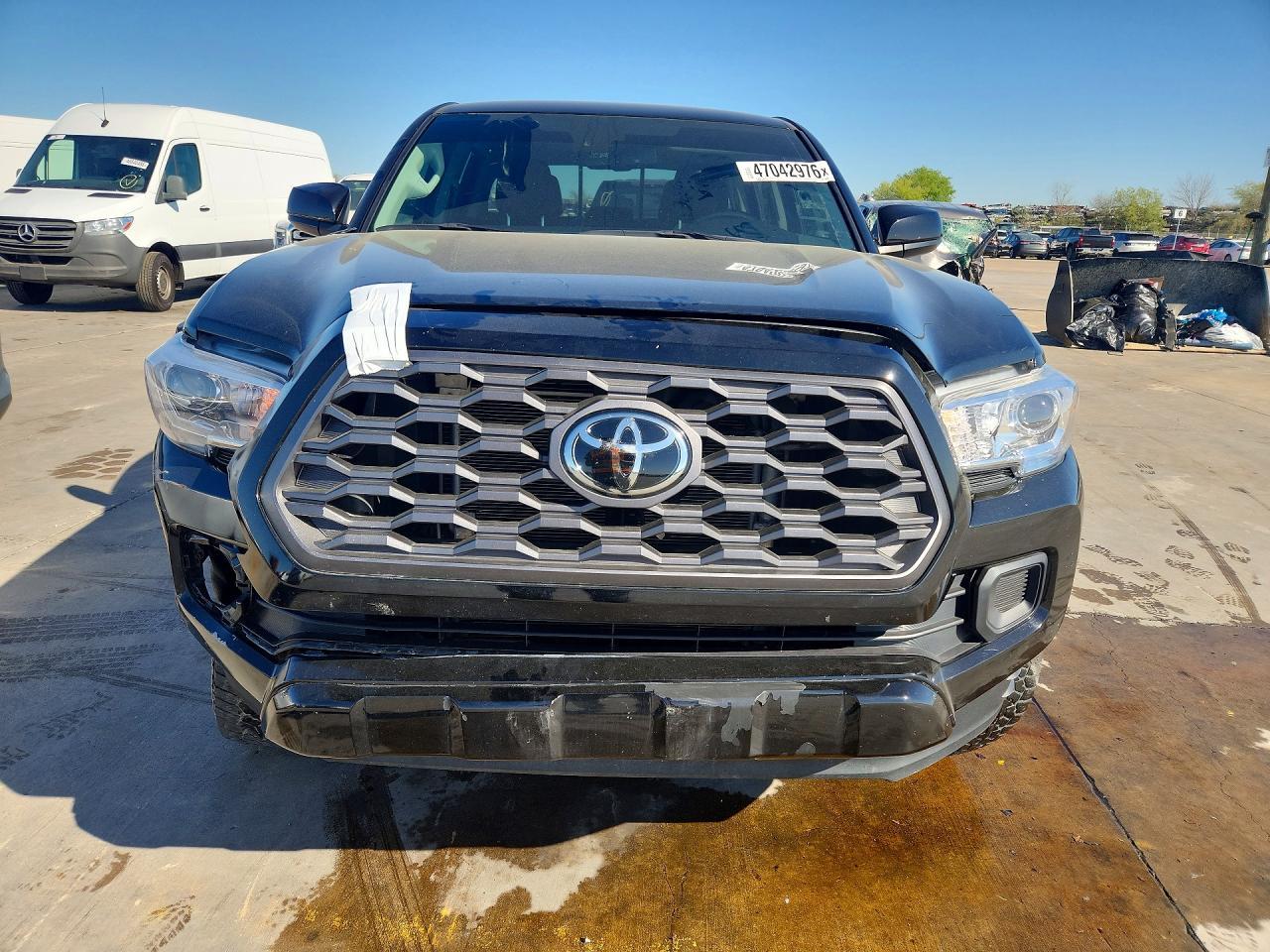 2023 Toyota Tacoma Sr5 V6 - Image 5