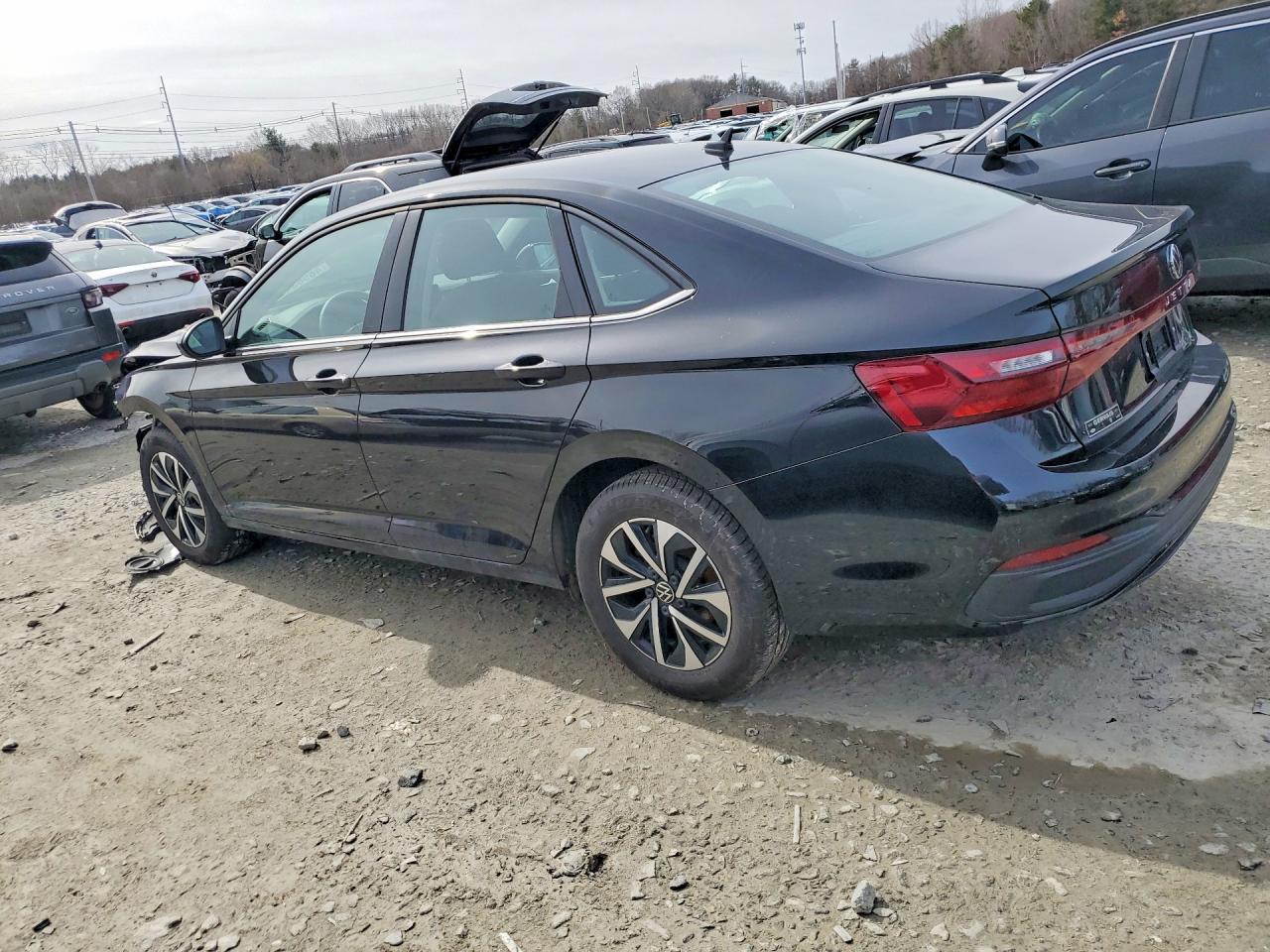 2025 Volkswagen Jetta S - Фото 2