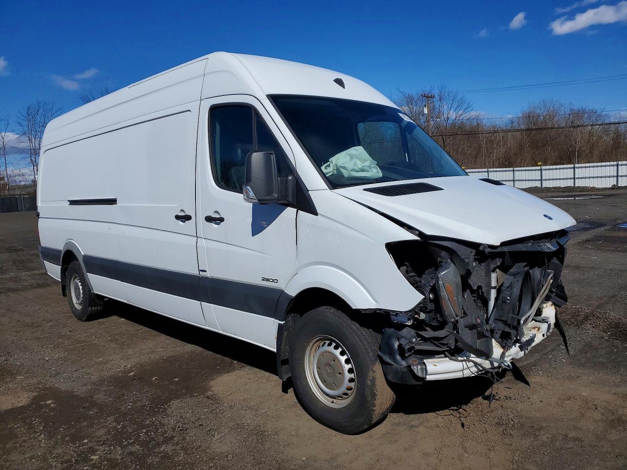 2015 Mercedes-Benz Sprinter 2500 - Image 4
