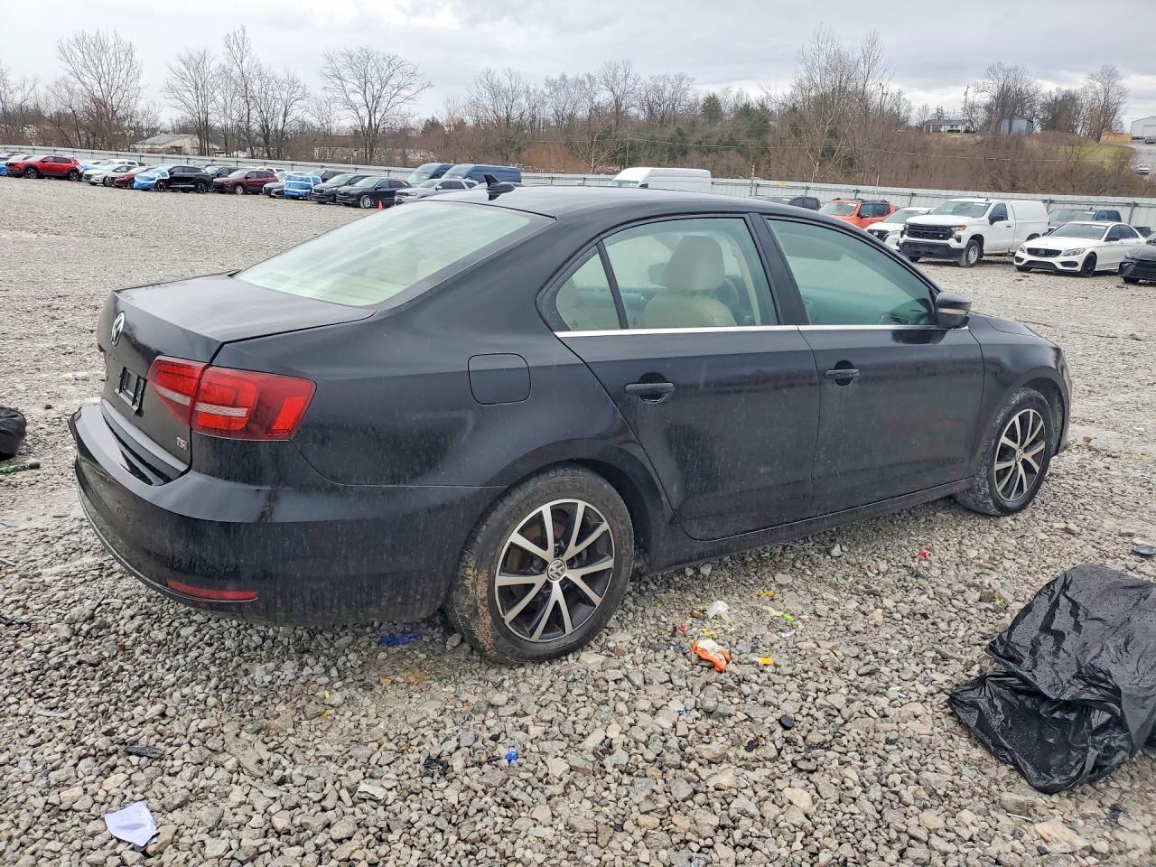 2018 Volkswagen Jetta Se - Фото 3