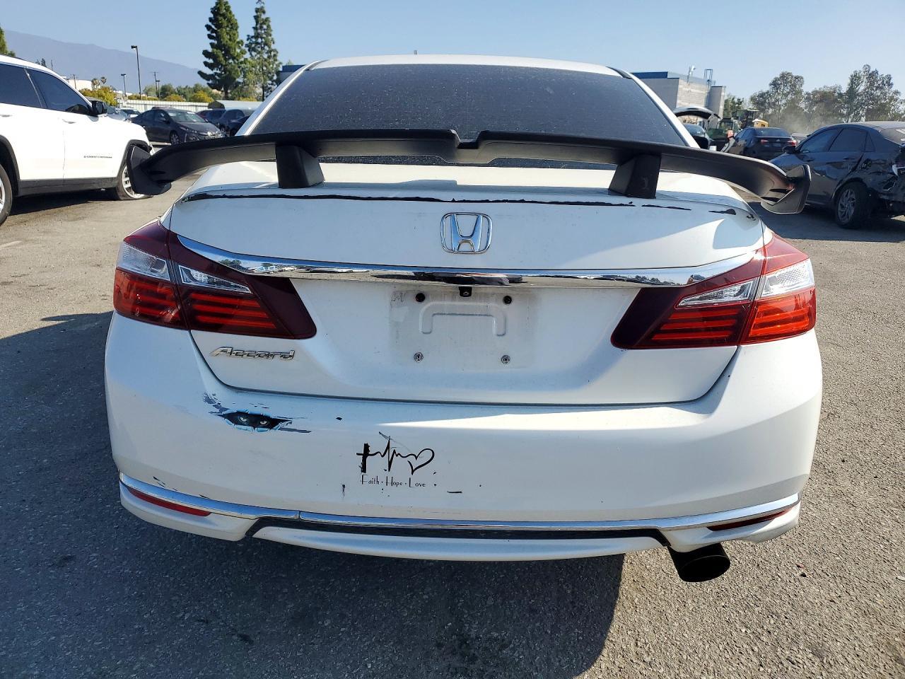 2016 Honda Accord Lx - Фото 6