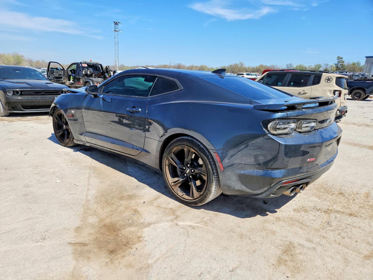 2019 Chevrolet Camaro Ss - Фото 2