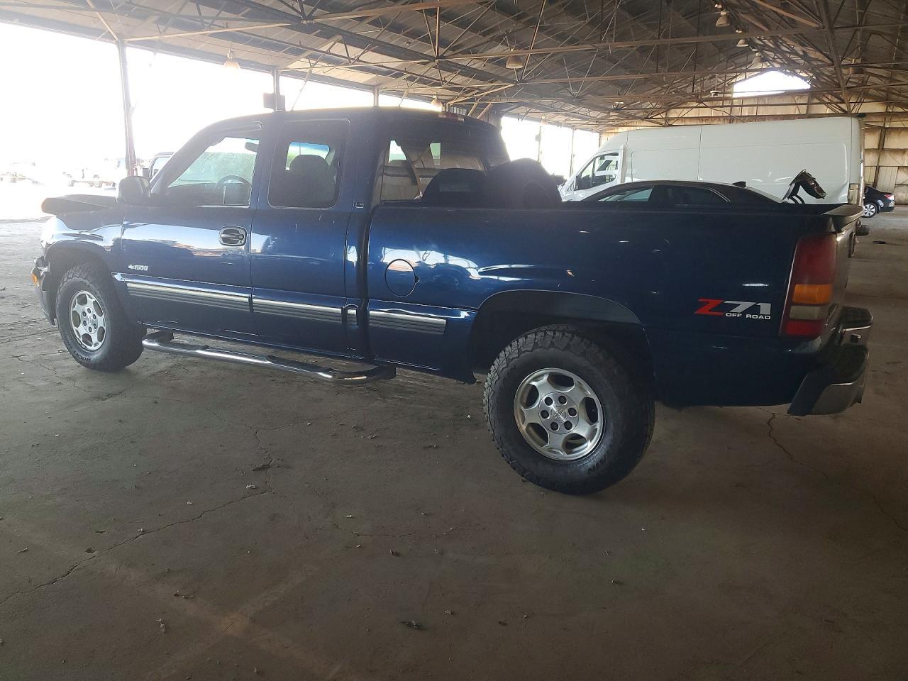 2000 Chevrolet Silverado K1500 - Фото 2