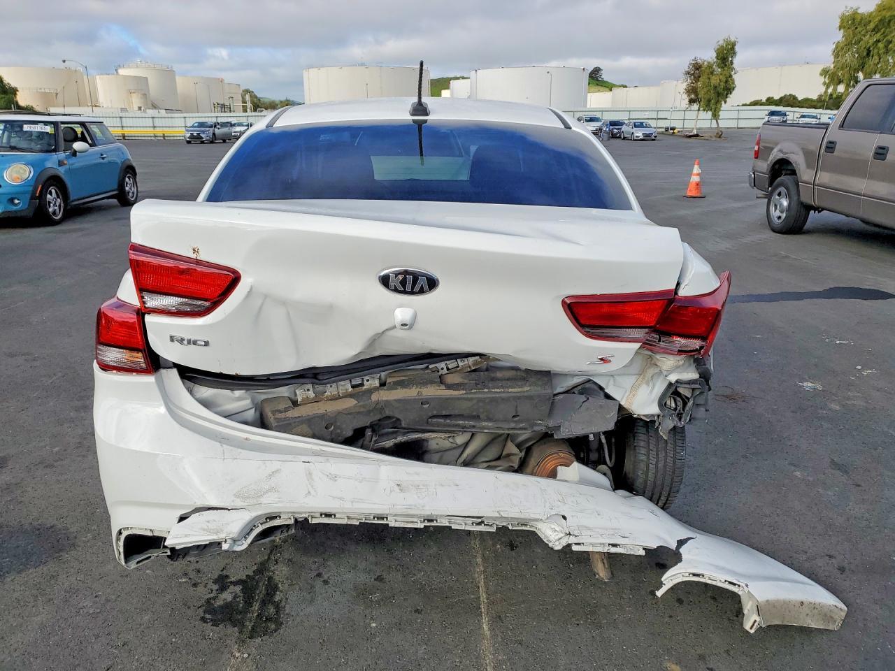 2019 Kia Rio S - Фото 6