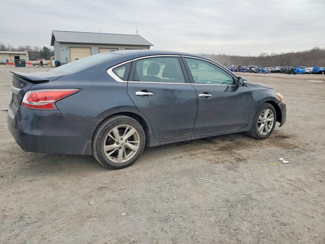 2014 Nissan Altima 2.5 - Фото 3