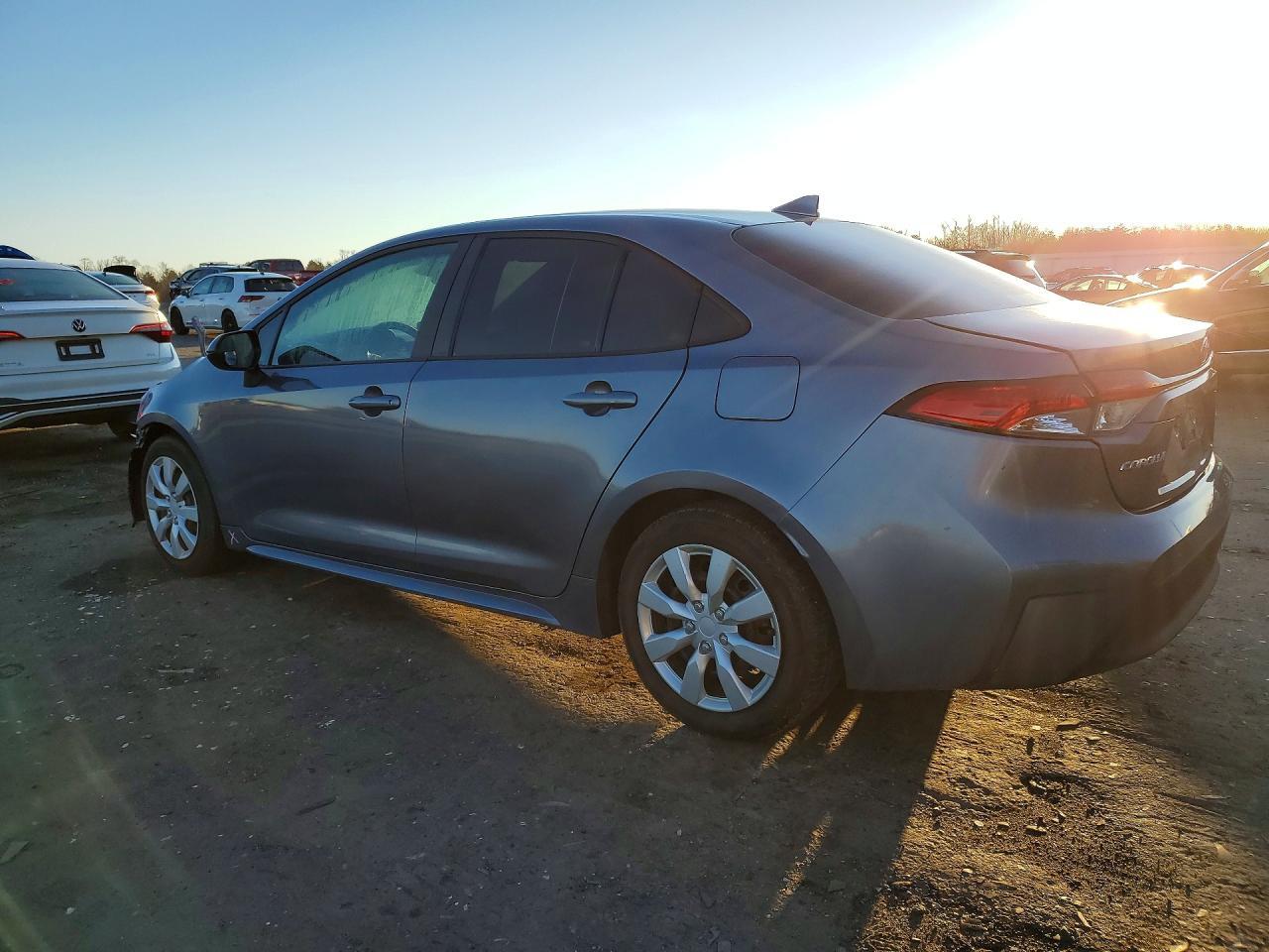 2023 Toyota Corolla Le - Фото 2