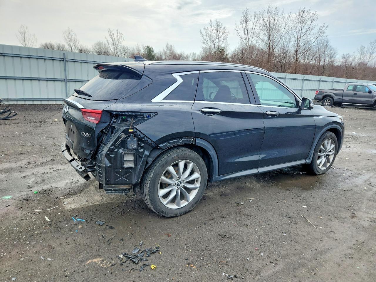 2019 Infiniti Qx50 Essential - Image 3