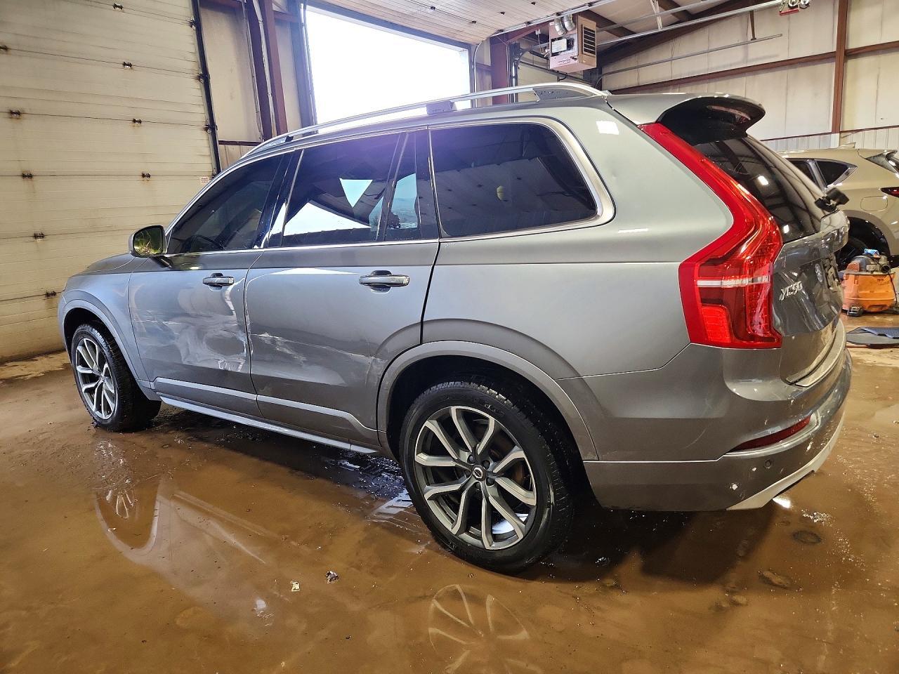 2017 Volvo Xc90 T6 - Image 2