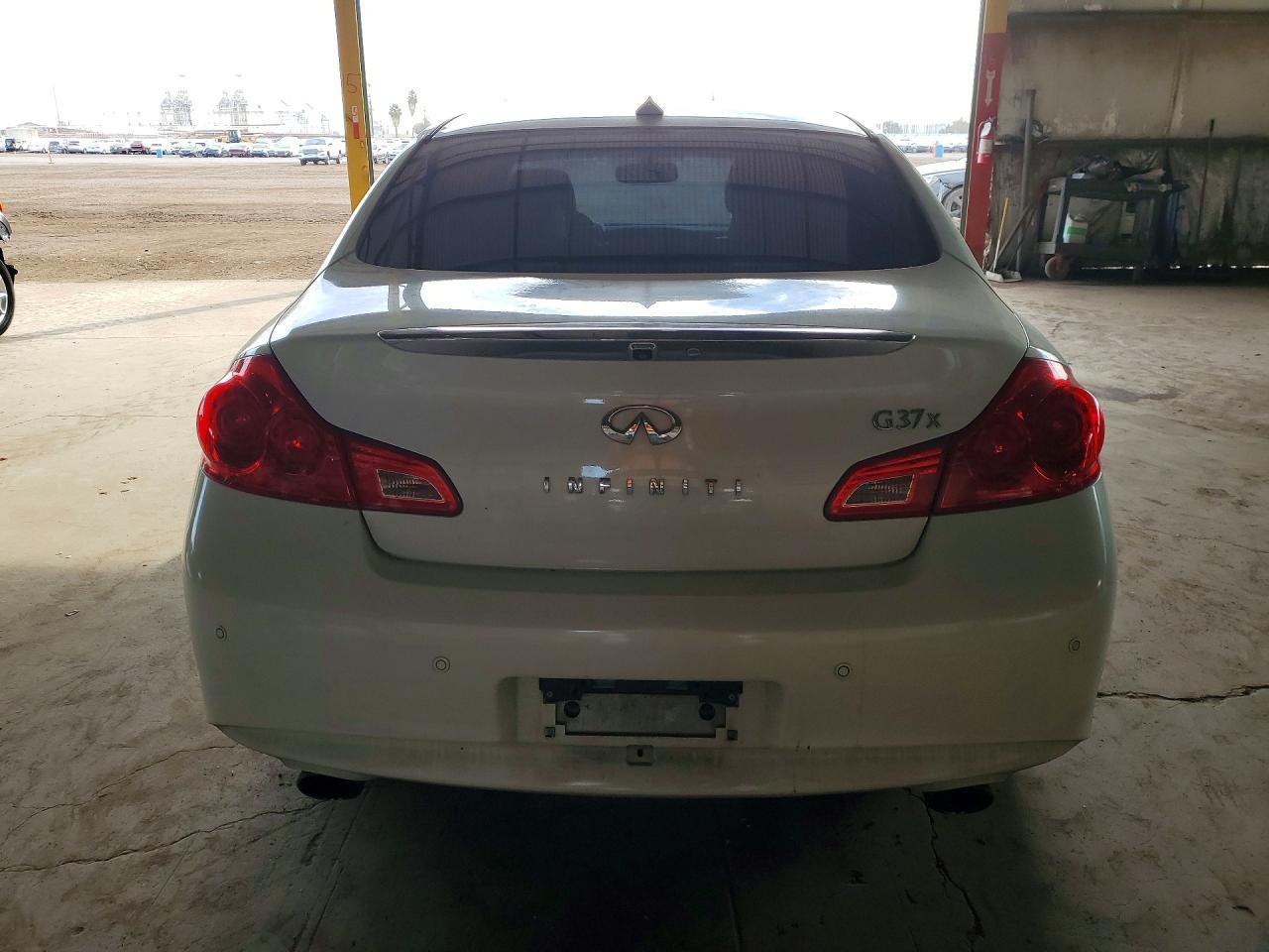 2012 Infiniti G37 Sedan X - Image 6