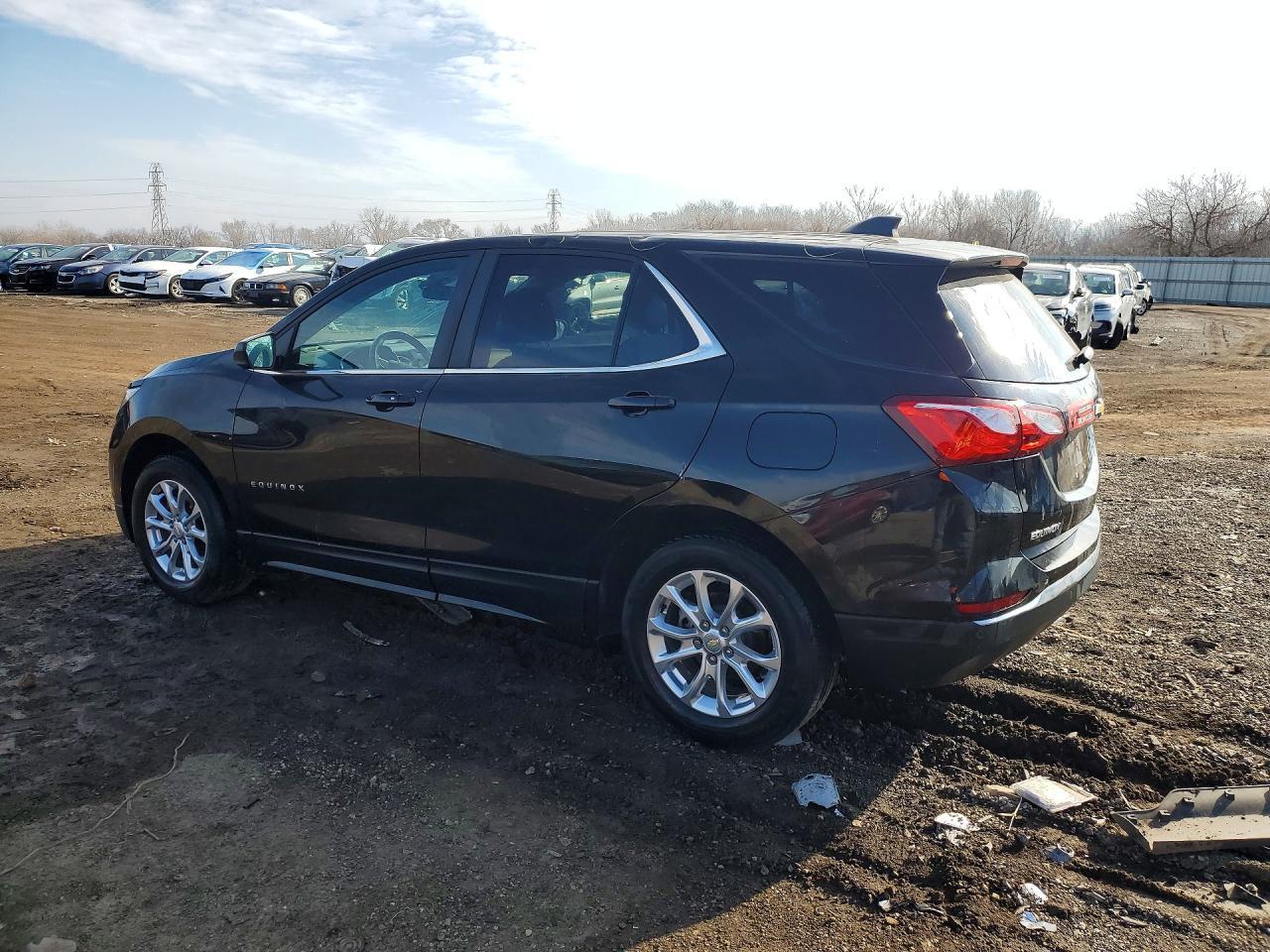 2021 Chevrolet Equinox Lt - Фото 2