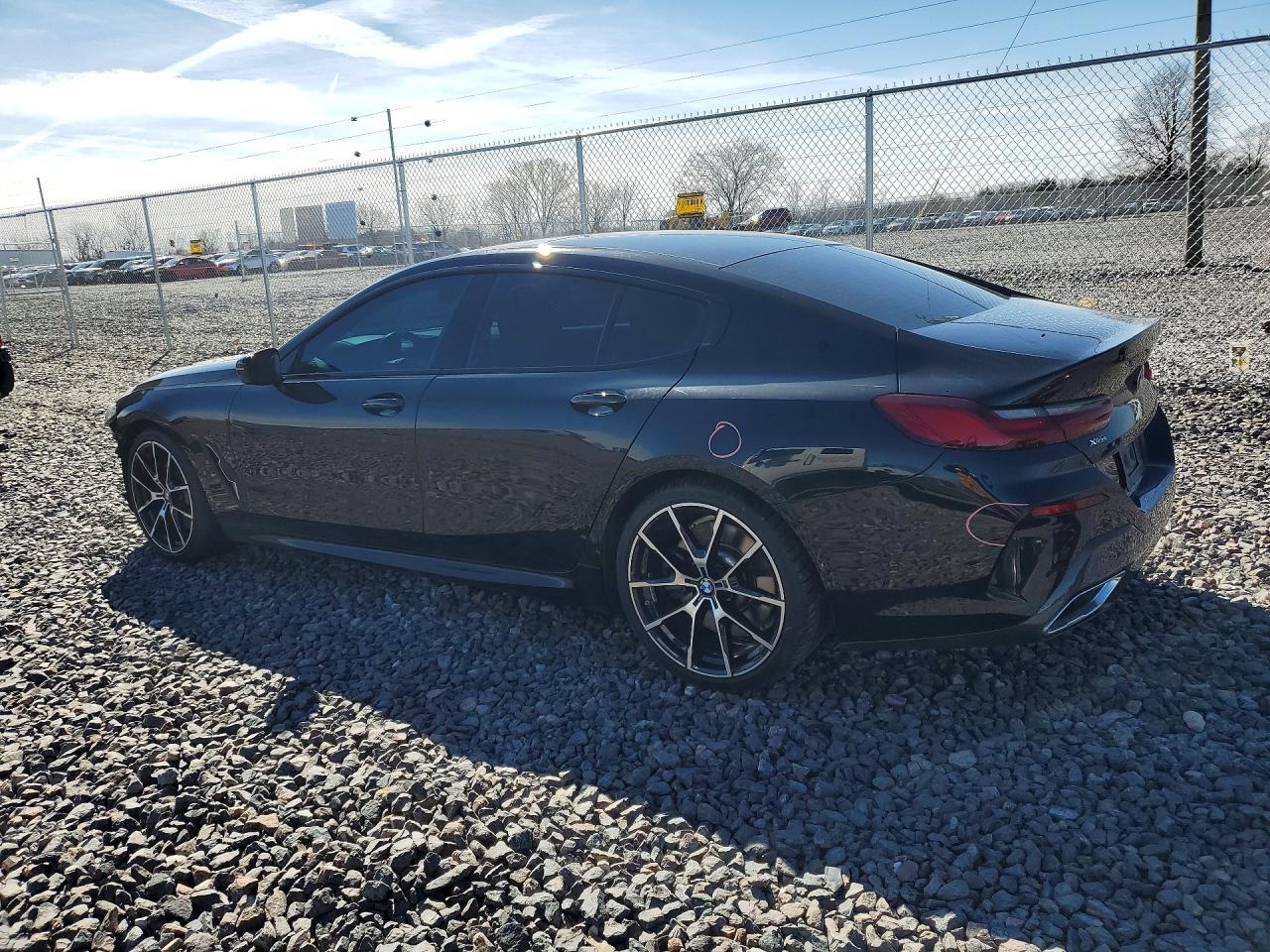 2021 BMW 840Xi - Фото 2