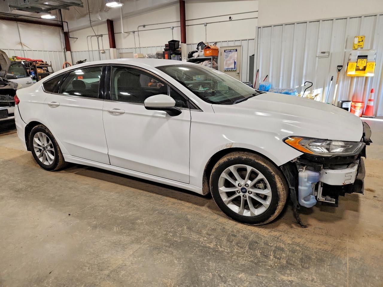 2019 Ford Fusion Se - Фото 4