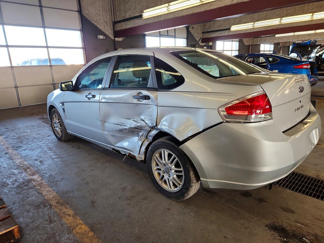 2008 Ford Focus Se - Фото 2