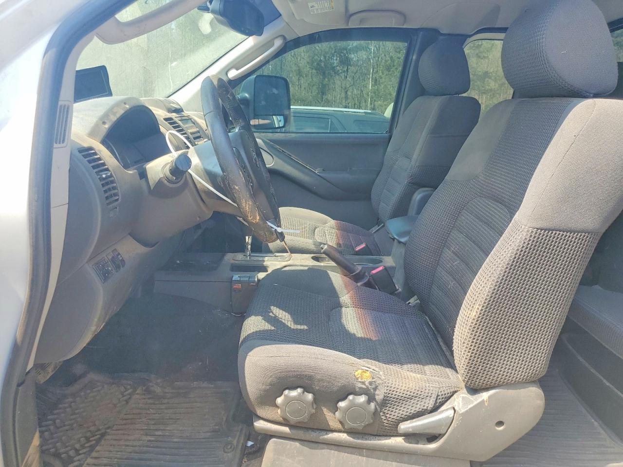 2006 Nissan Frontier Se - Image 7