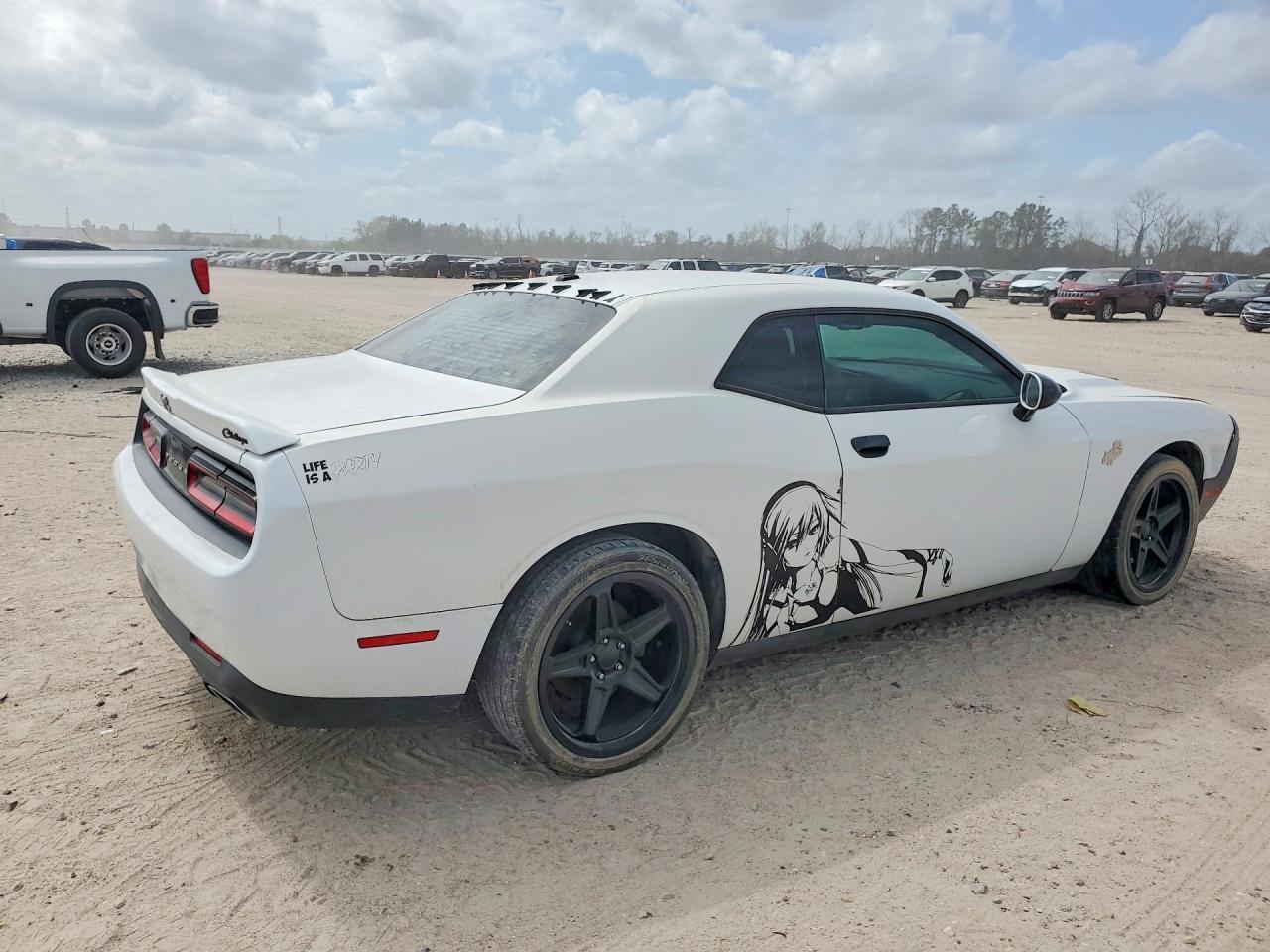 2015 Dodge Challenger Sxt - Image 3