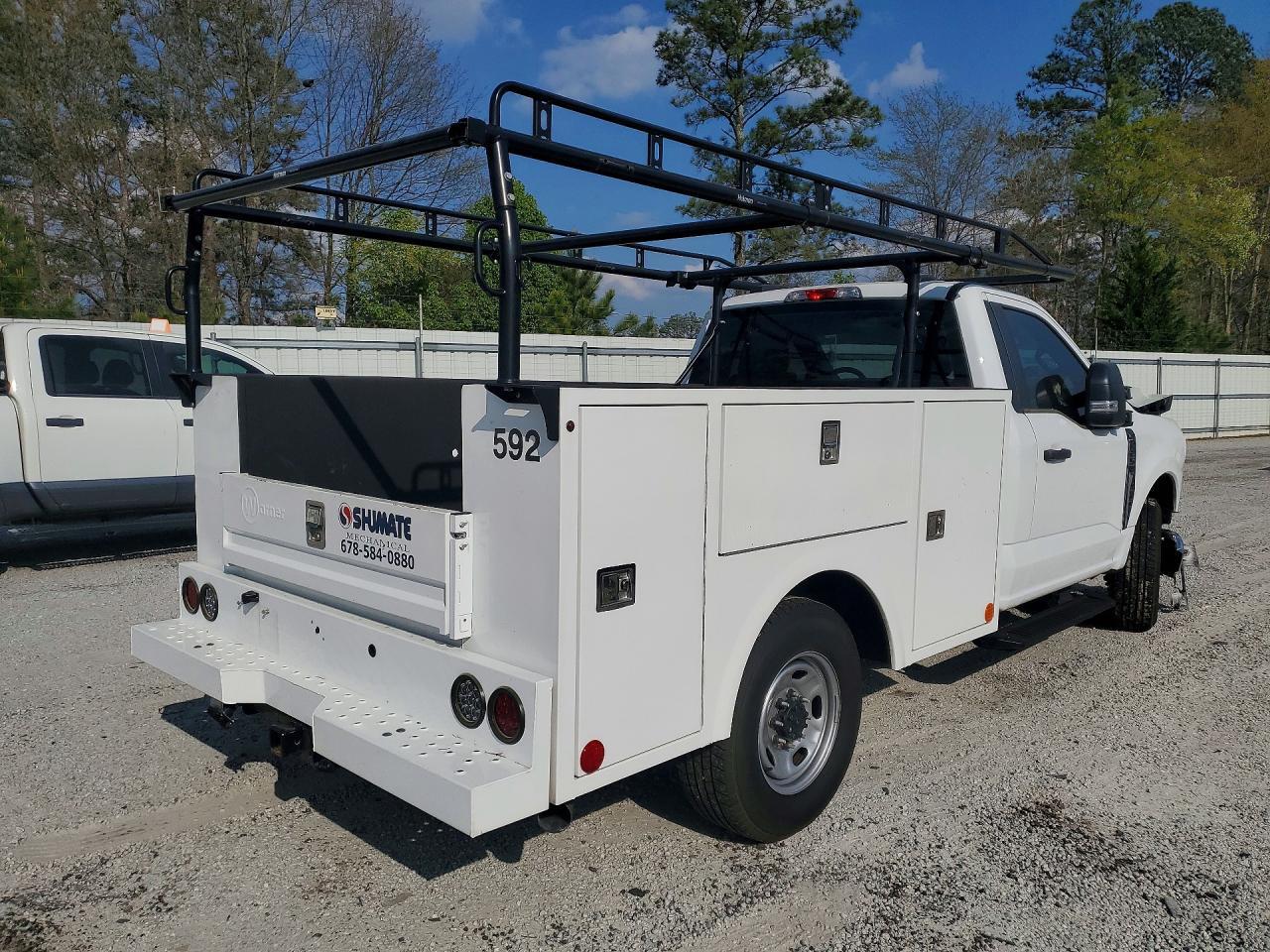 2025 Ford F250 Super Duty Utility / Service Truck - Image 3