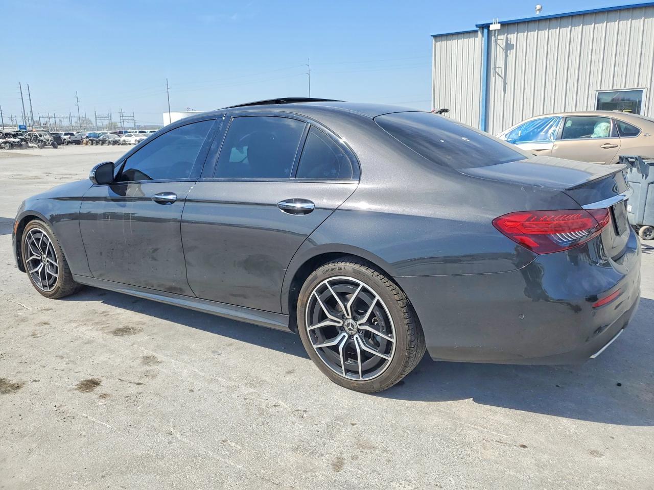 2021 Mercedes-Benz E 350 - Фото 2