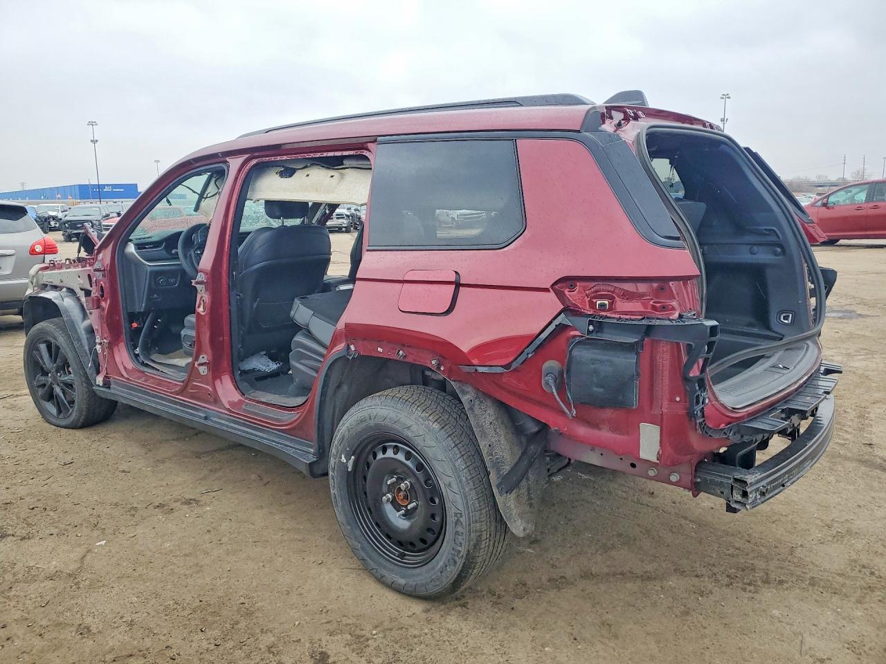 2024 Jeep Grand Cherokee L Laredo - Image 2