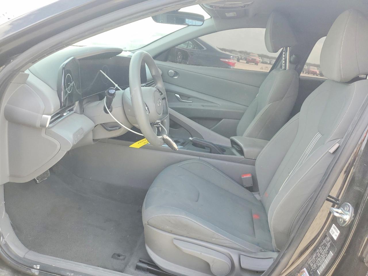 2024 Hyundai Elantra Hybrid - Фото 7