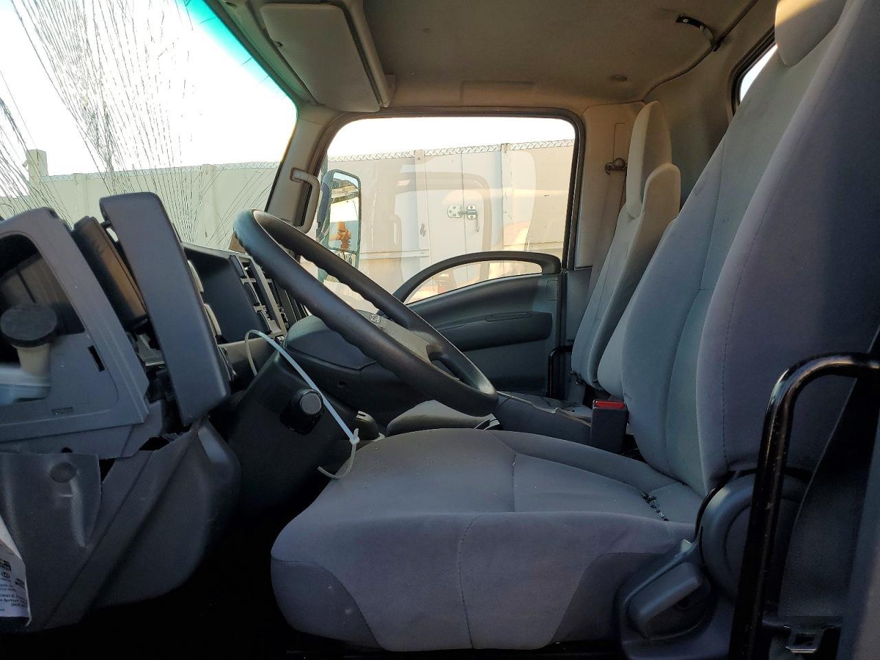 2022 Isuzu Npr Xd - Image 7