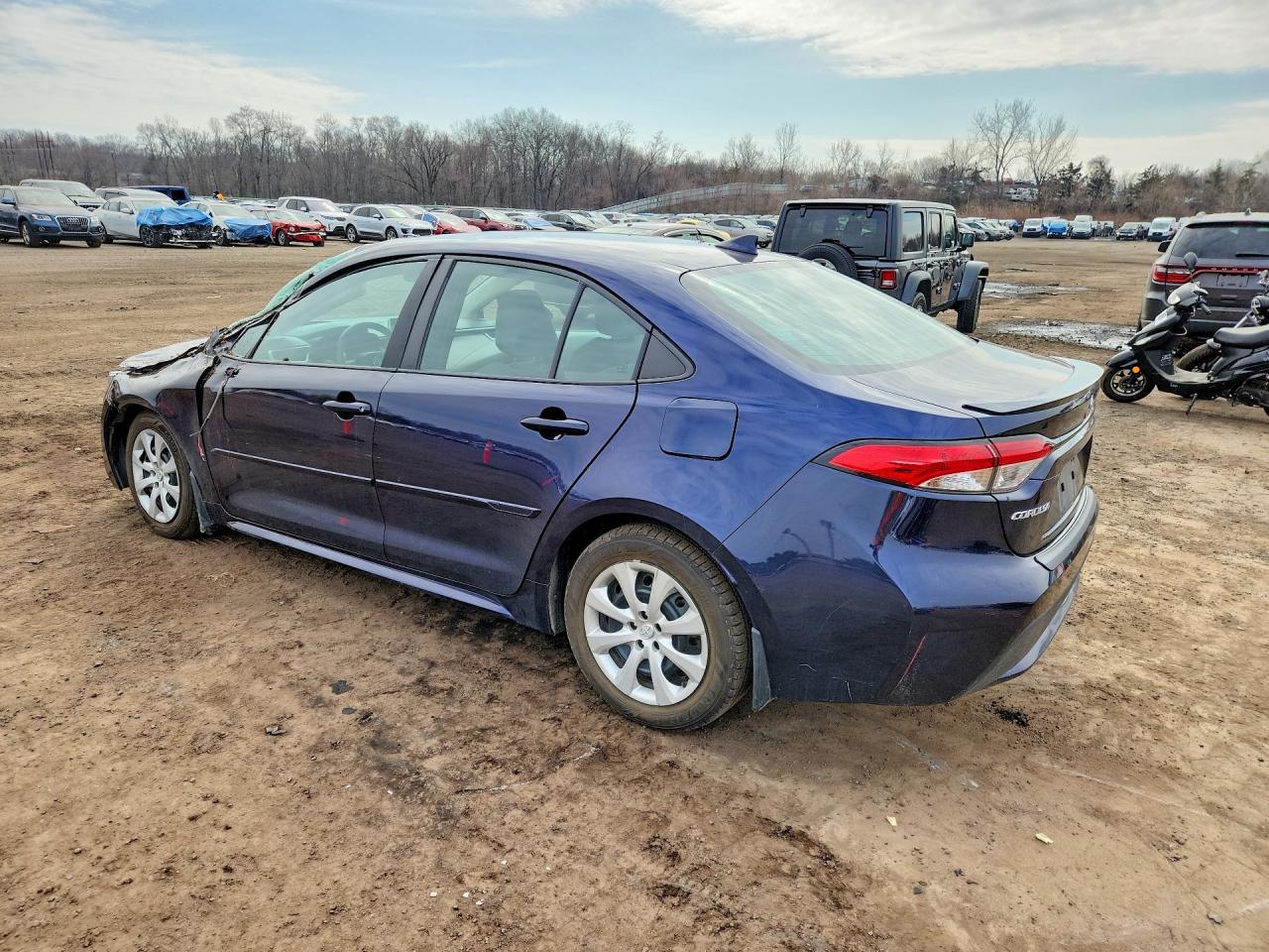 2020 Toyota Corolla Le - Фото 2