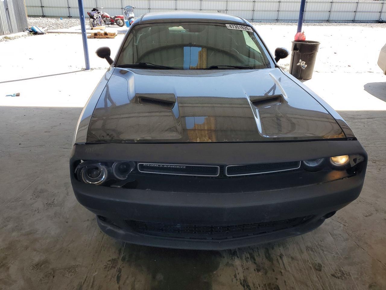 2019 Dodge Challenger Sxt - Image 5