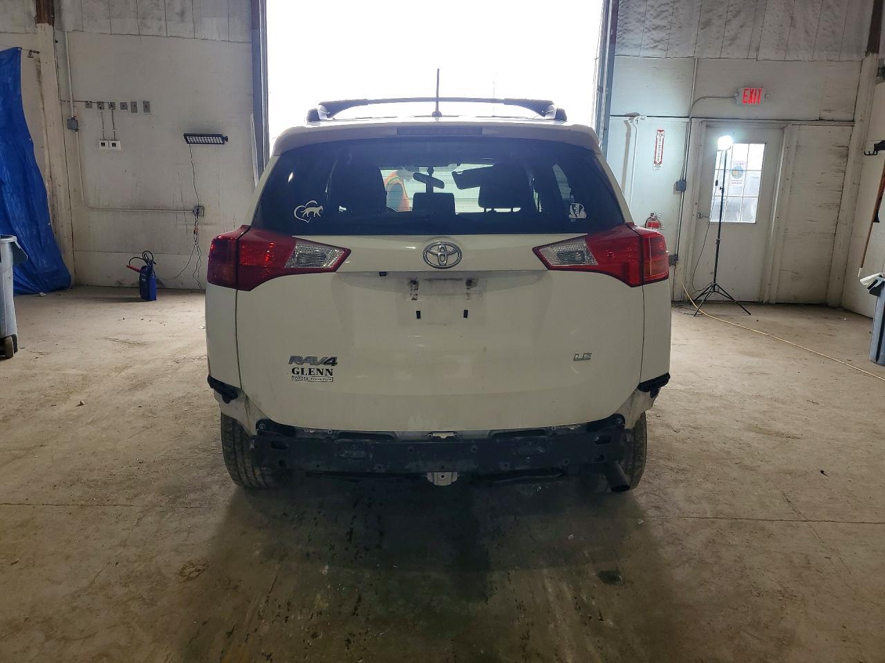 2013 Toyota Rav4 Le - Image 6