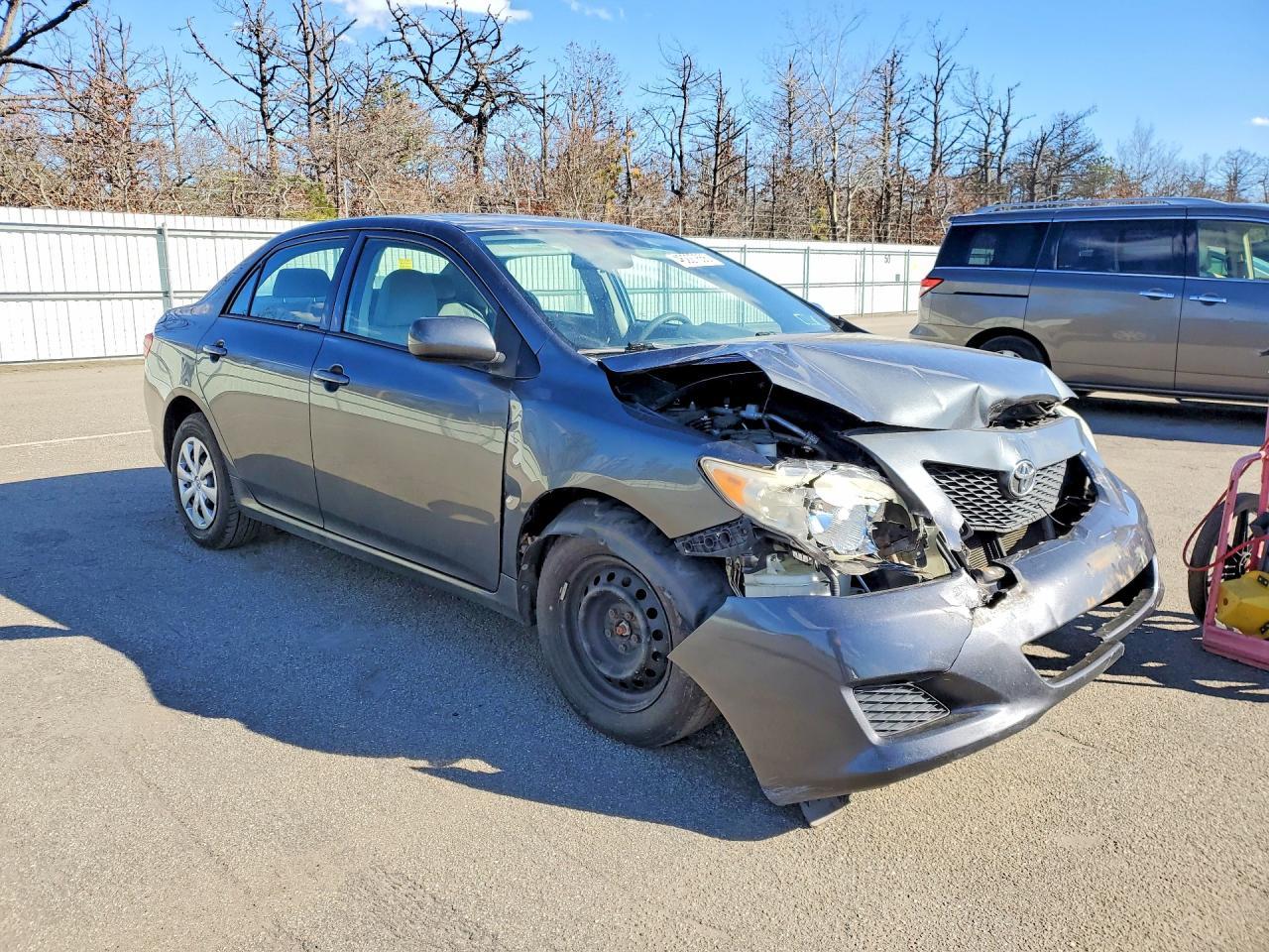 2010 Toyota Corolla Le - Фото 4