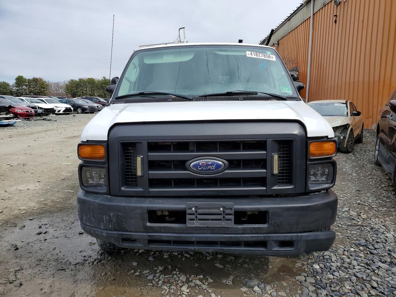 2012 Ford Econoline - Фото 5